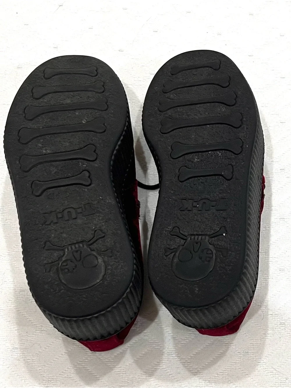 T.U.K. Velvet Creeper Shoes Burgundy Women Size 7 / Men Size 5 Unisex
